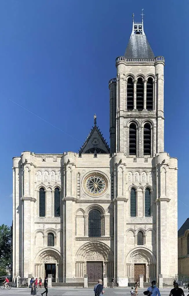 14 Église de St Denis