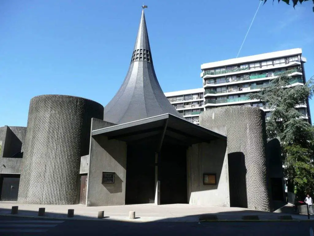Centre Paroissial Sainte Famille (Eglise Sainte Famille)
