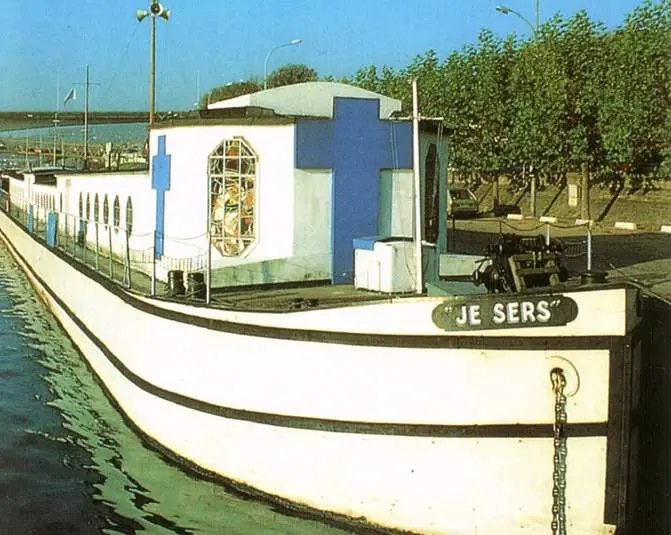 Chapelle Bateau-chapelle «Je Sers» (Paroisse Fluviale «Je Sers»)