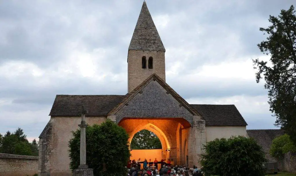 Eglise À Cortiambles