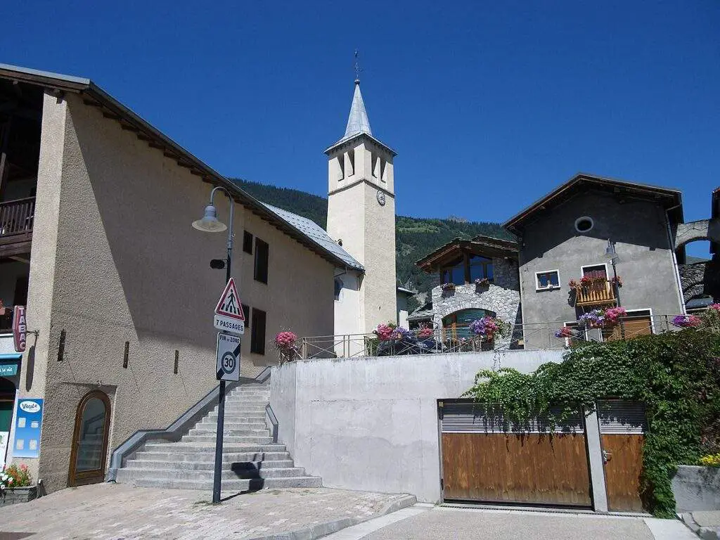 Eglise à Seez