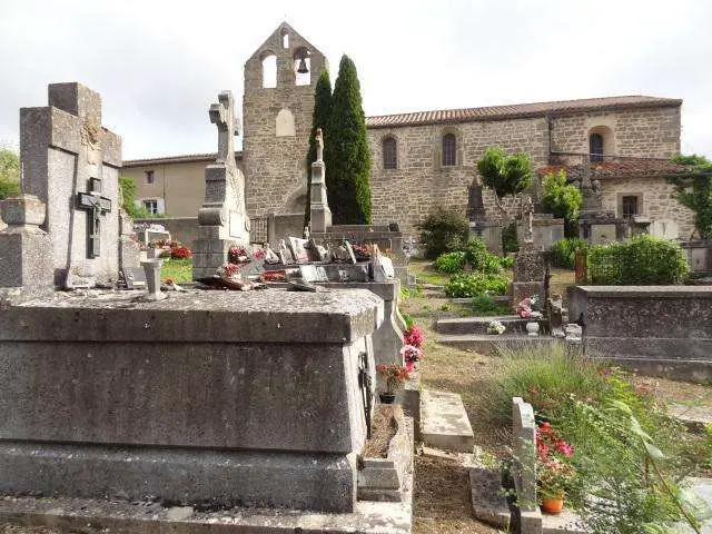 Eglise à Villefloure