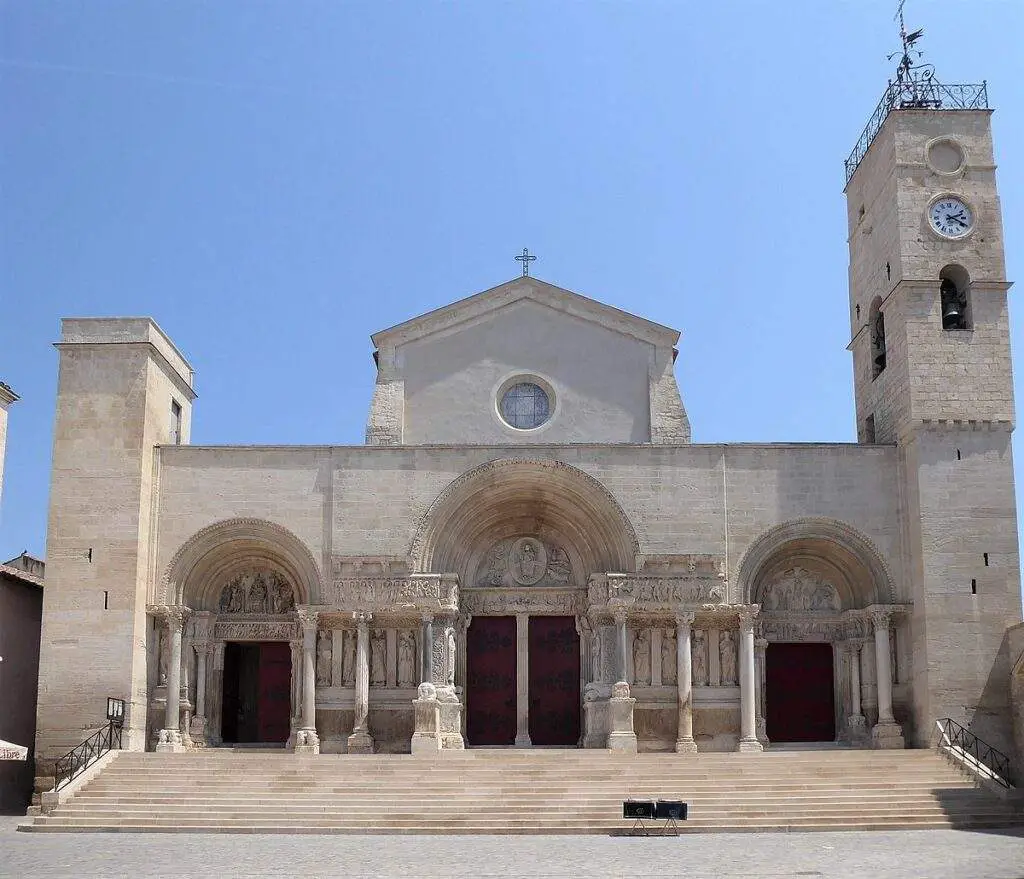 Église Abbatiale (Abbatiale)