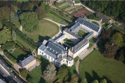Église Abbaye Notre Dame Et Saint Pierre (Bénédictines)