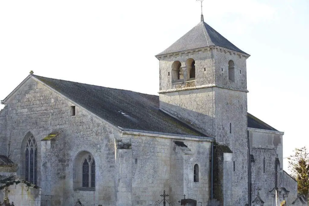Église Aiffres (Saint-pierre)