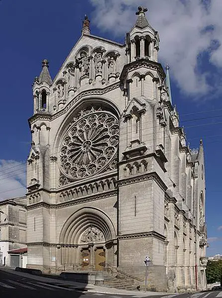 Église Angoulême : Chapelle Des Oeuvres