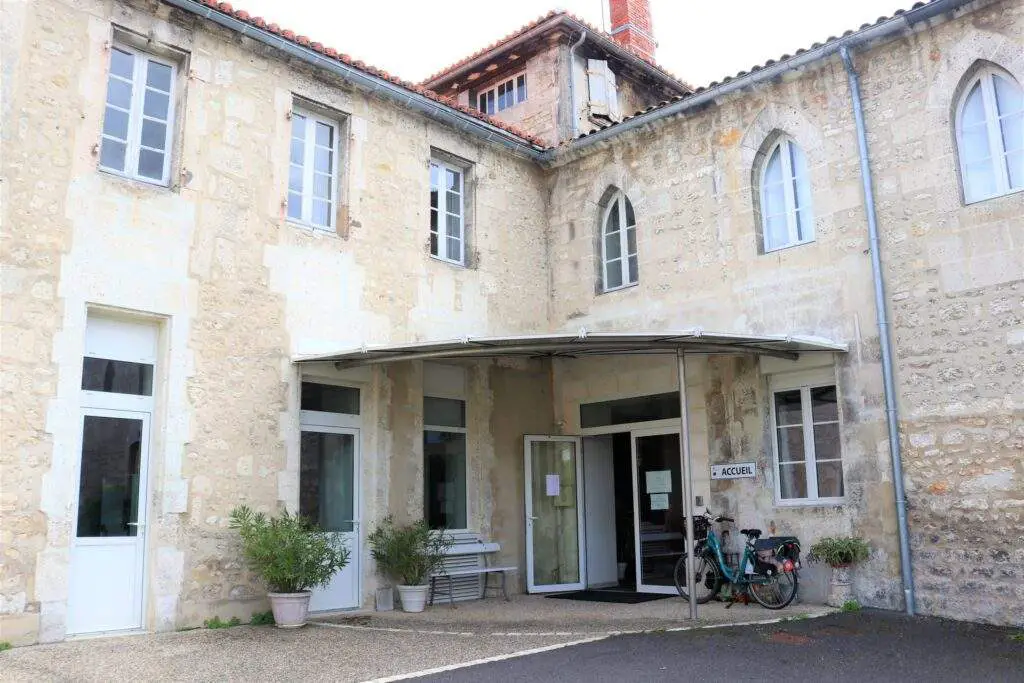 Église Angoulême : Maison Diocésaine