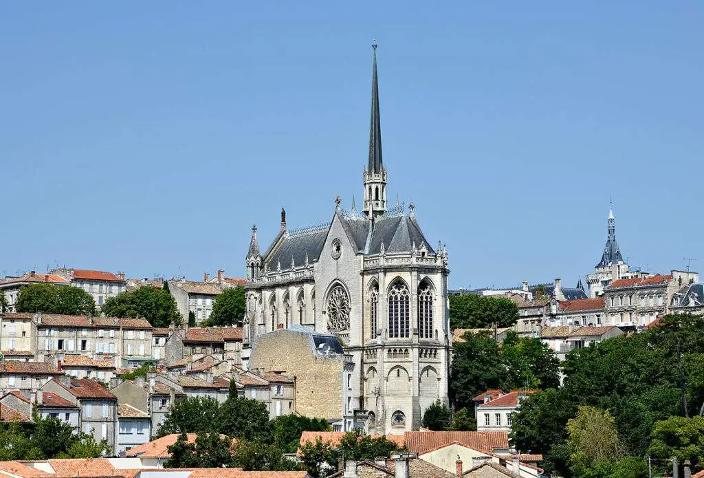 Église Angoulême : Notre Dame D’obezine