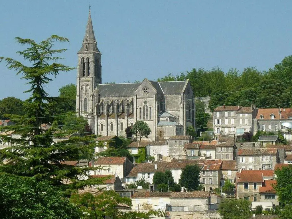 Église Angoulême : Saint Ausone