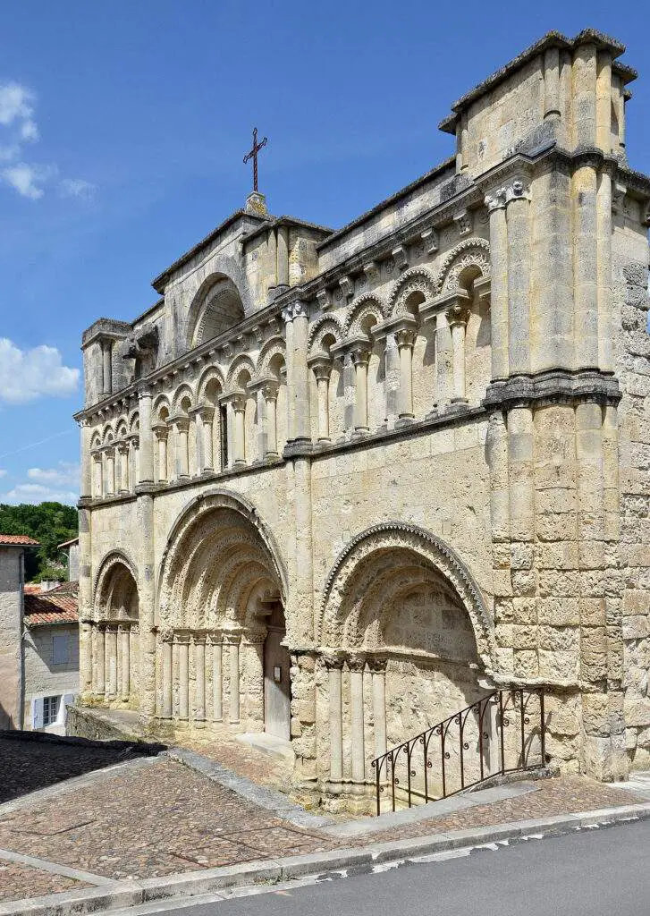 Église Aubeterre: Saint-jacques
