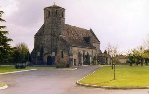 Église Blanzay (Saint-hilaire)