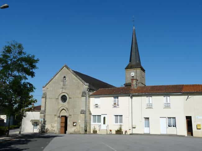 Église Boussais (Saint-hilaire)
