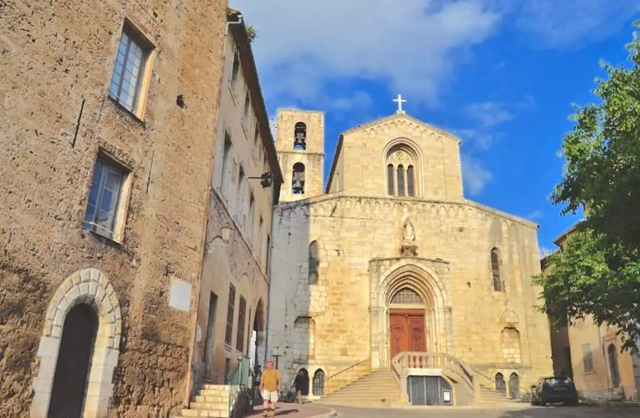 Église Cathédrale de L’assomption