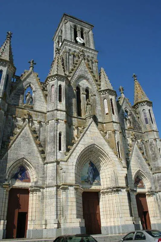 Église Cerizay (Saint-pierre)