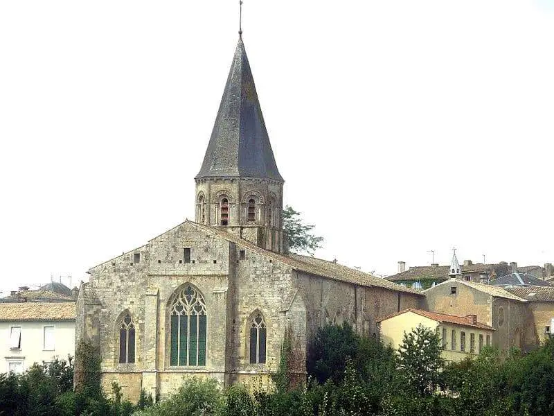 Église Champdeniers (Notre-dame)