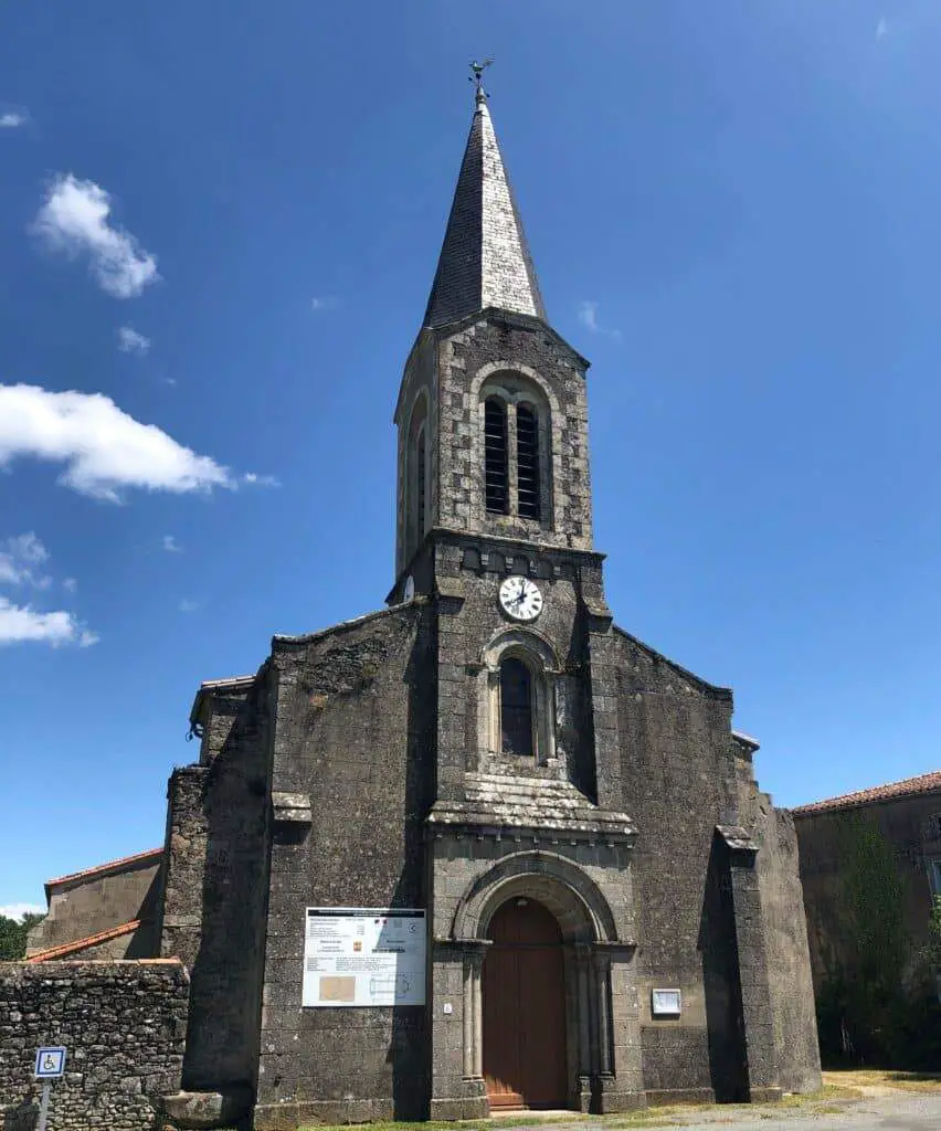 Église Chapelle-bertrand (Saint-saturnin)