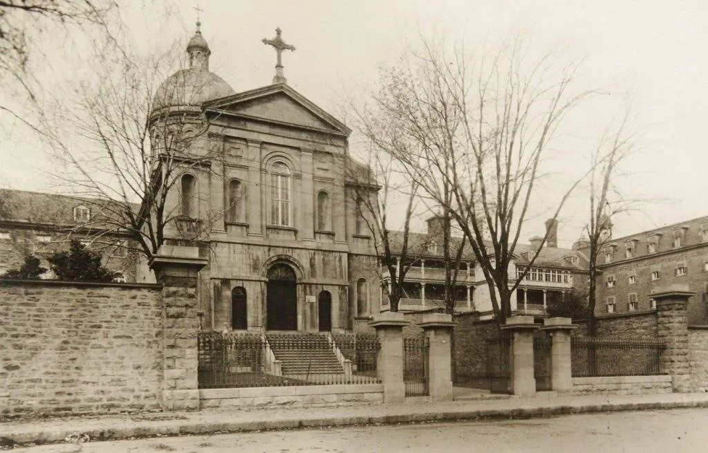 Église Chapelle Des Sœurs Hotel Dieu (Chapelle Des Sœurs)