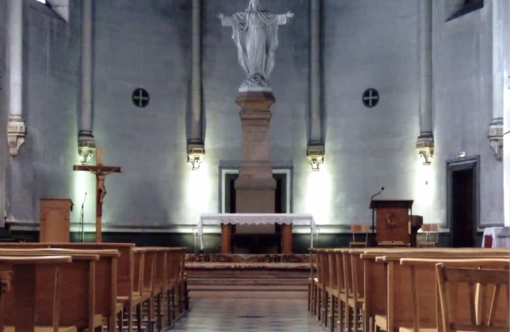 Église Chapelle Du Quartier Saint Jean