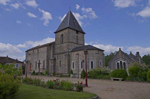 Église Chapelle Etagnac : Rochebrune