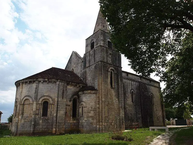 Église Cherves-richemont : Saint-vivien