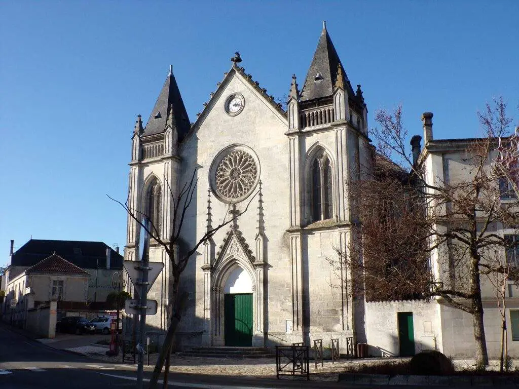 Église Cognac : Saint Jacques