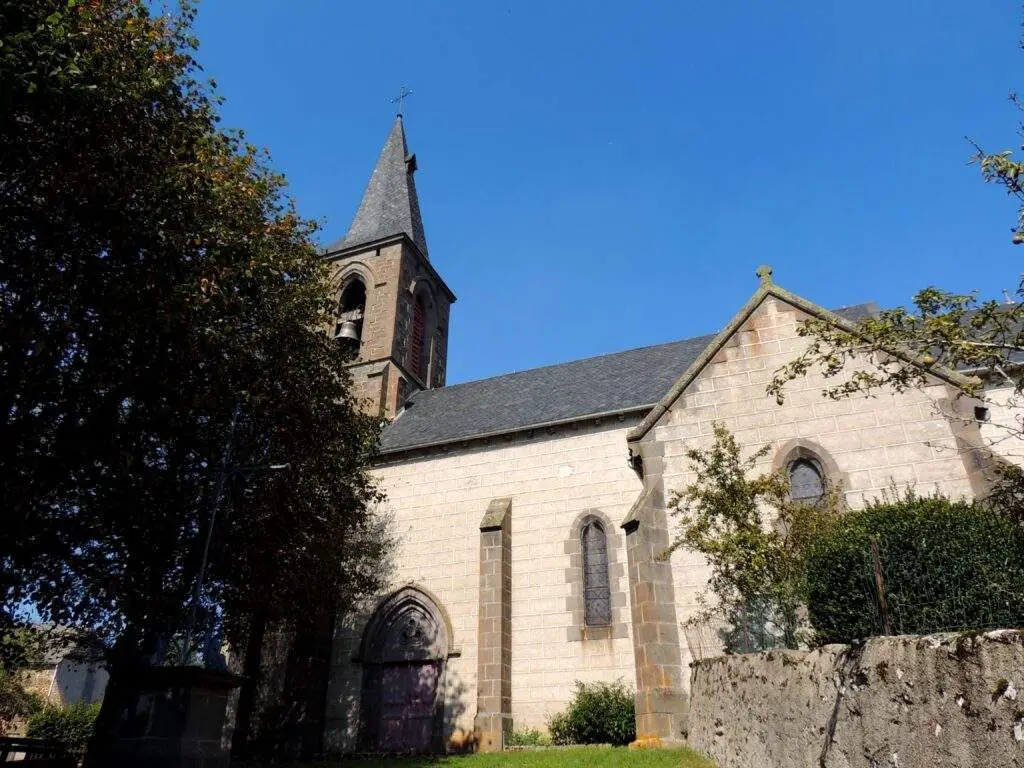 Eglise D’anglards-de-st-flour (St Pierre)