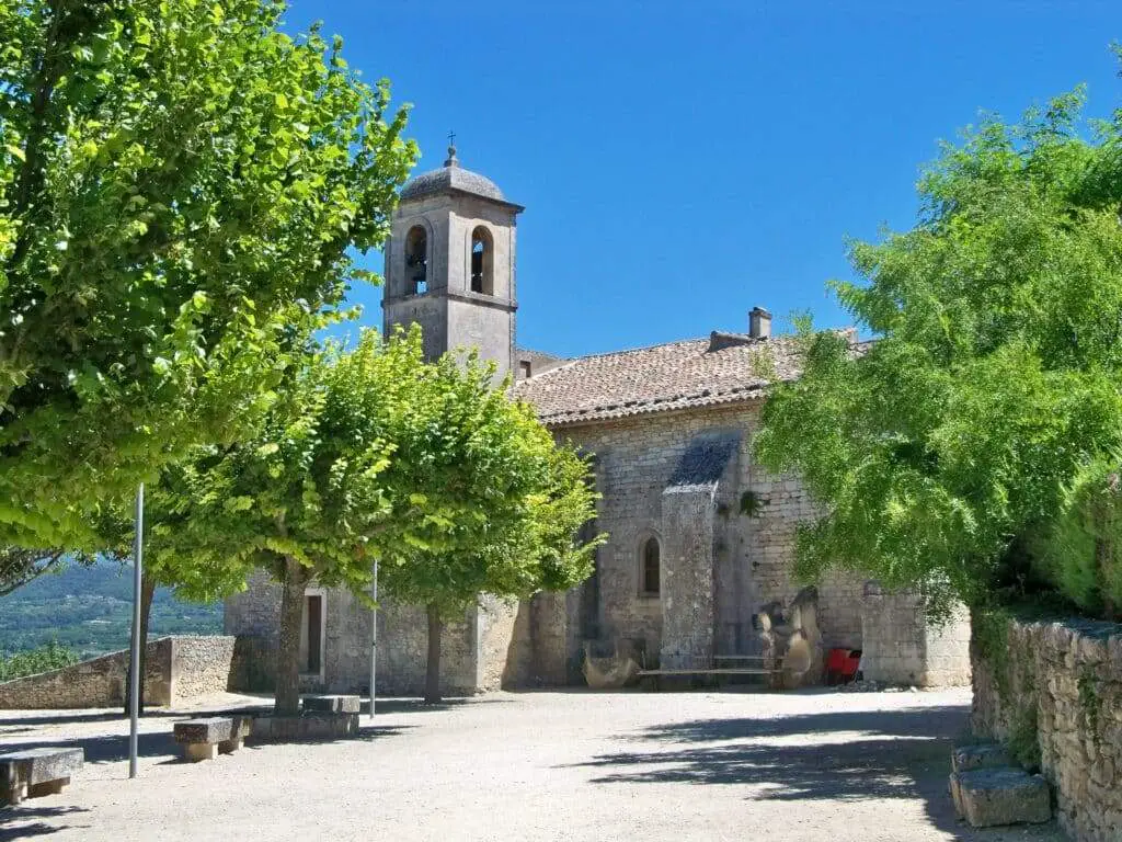 Église de Lacoste (Saint Trophime)
