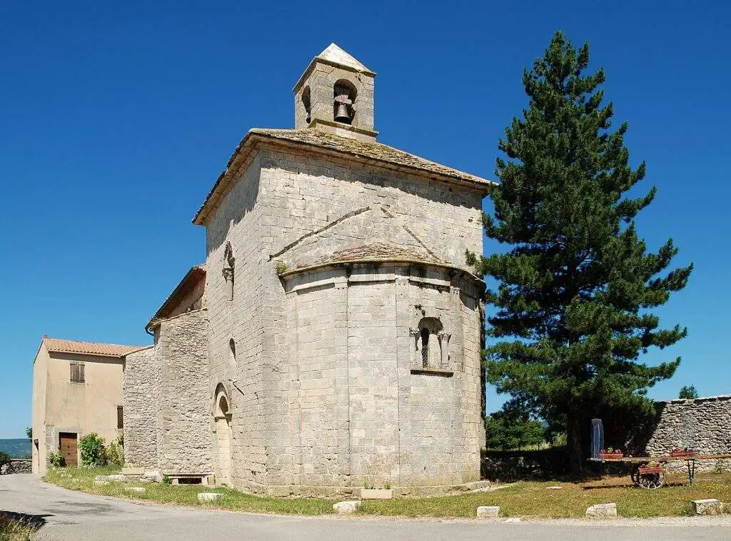 Église de Saint Trinit (La Trinité)