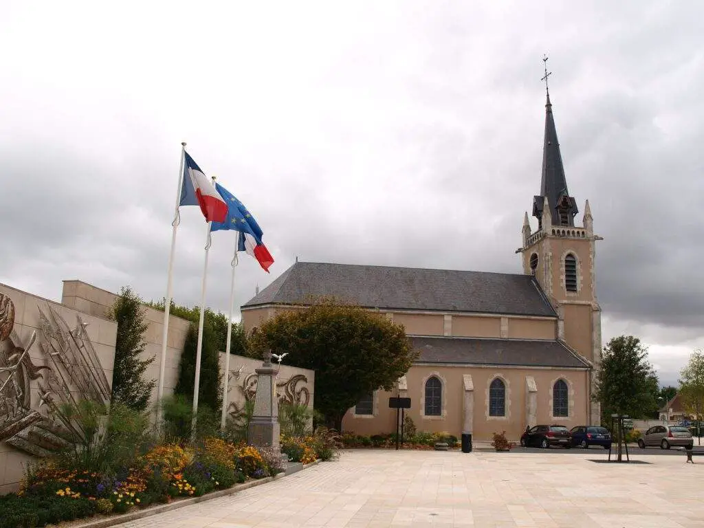 Eglise (Eglise D’ormes)
