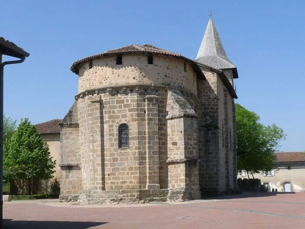 Église Esse : Saint-étienne