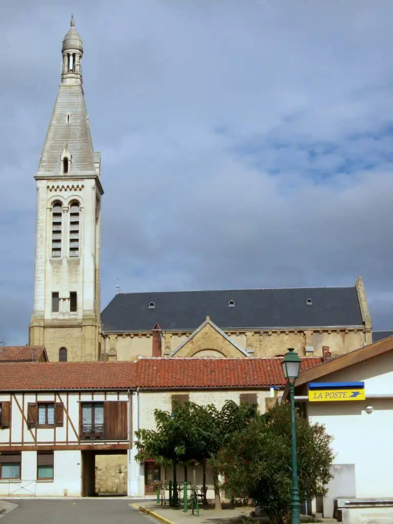 Église Forcets