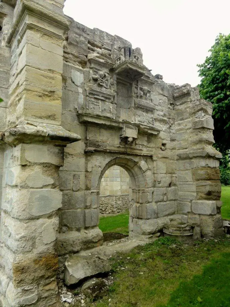 Église Genicourt (Sts Pierre Et Paul)