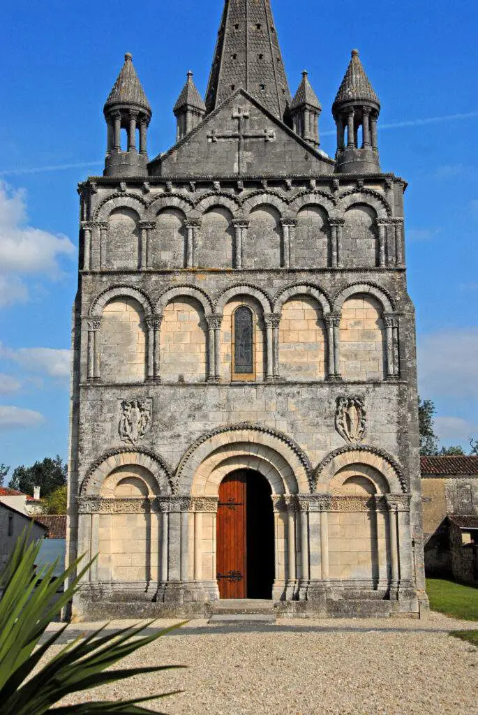 Église Gensac-la-pallue : Saint-martin