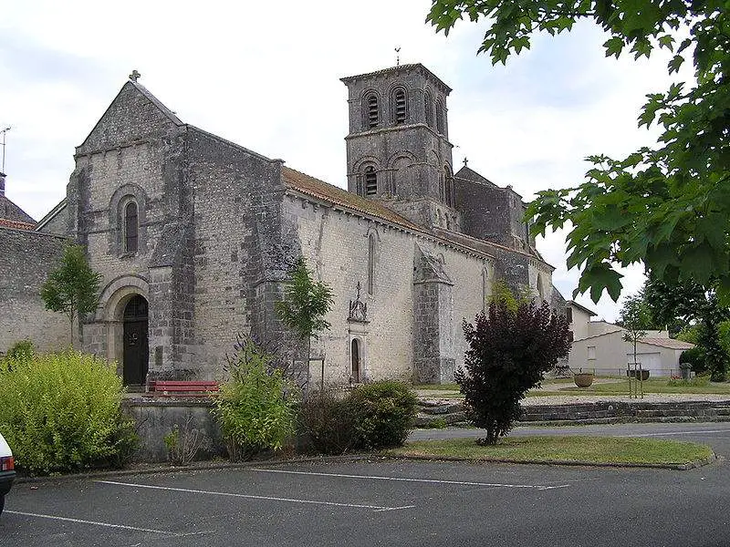 Église Juillac-le-coq : Saint-martin