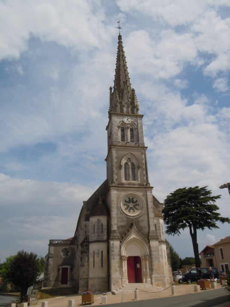 Église Lhommaize (Saint-jean-baptiste)