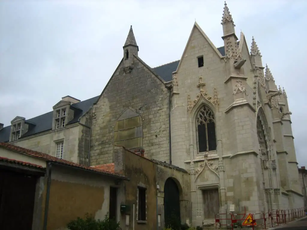 Église Loudun Saint-hilaire (Saint-hilaire)