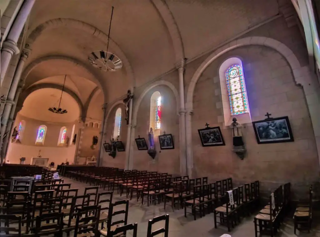 Église Luchapt (Saint-hilaire)