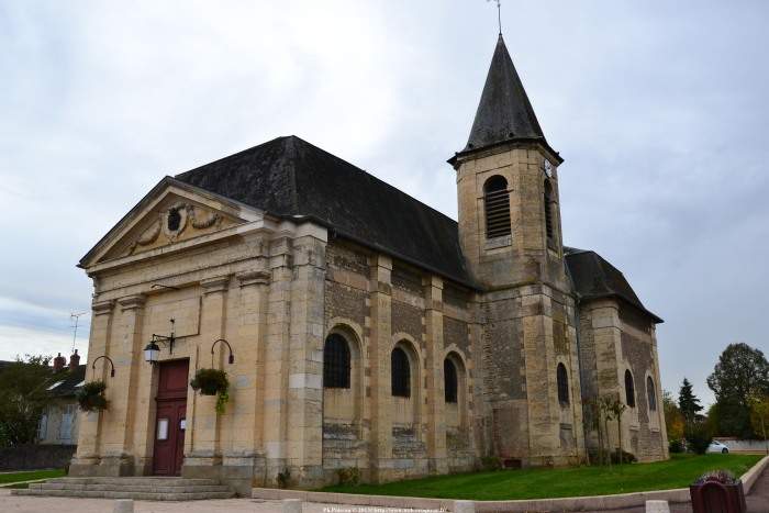 Église Maison Paroissiale Presbytère de Guérigny