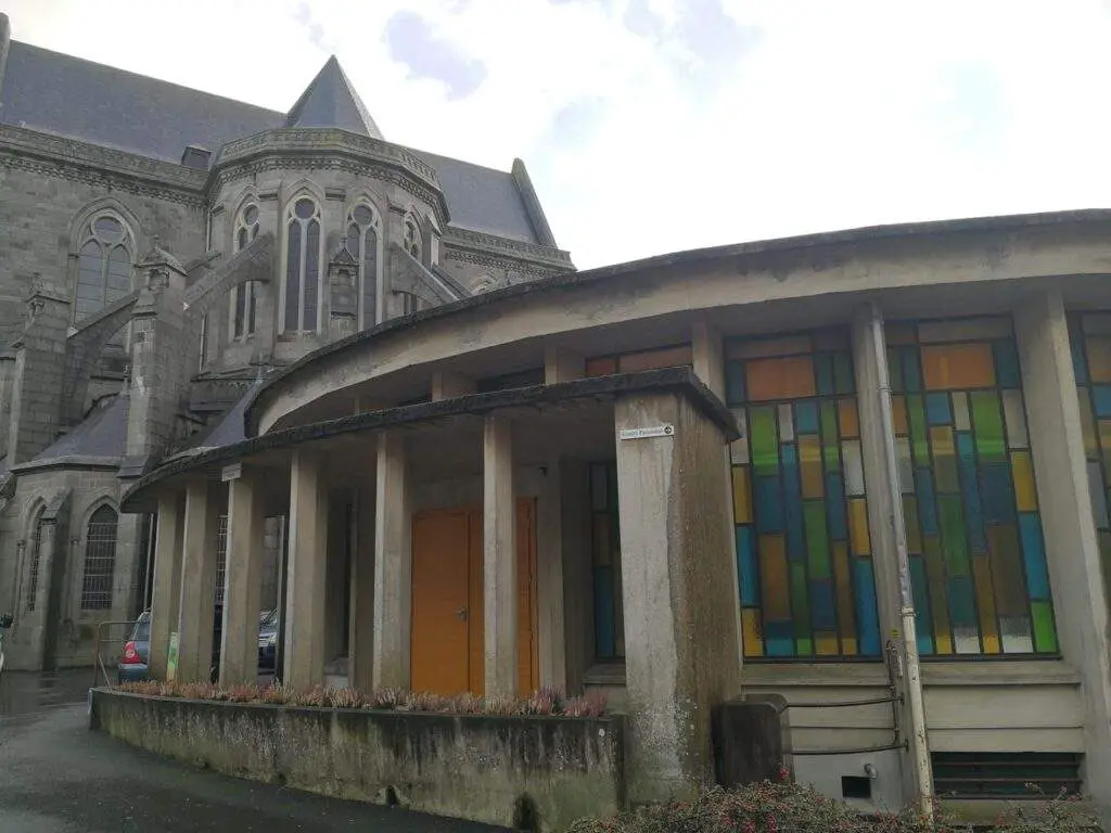 Église Maison Paroissiale Salle Emmaüs