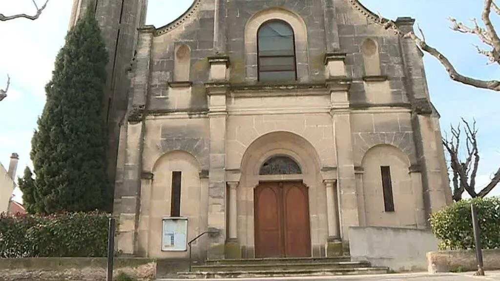 Église Maison Religieuse 407