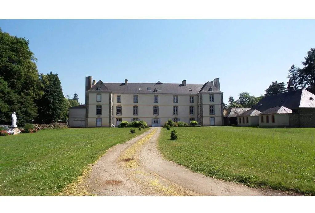 Église Maison Religieuse Famille Missionnaire de Notre-dame (Foyer Domini Du Grand-fougeray)