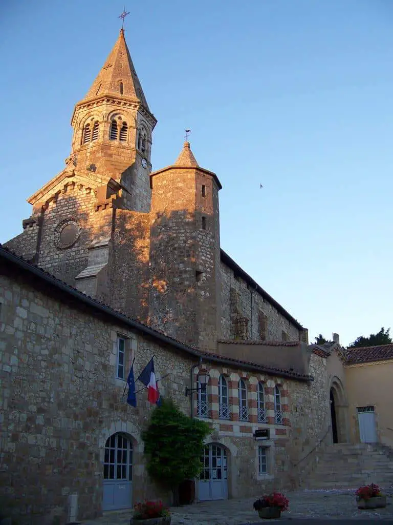 Église Montaut Les Créneaux