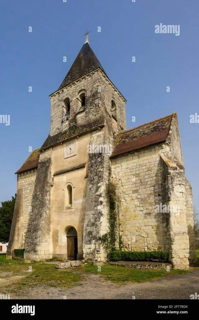 Église Monthoiron (Saint-ambroise)