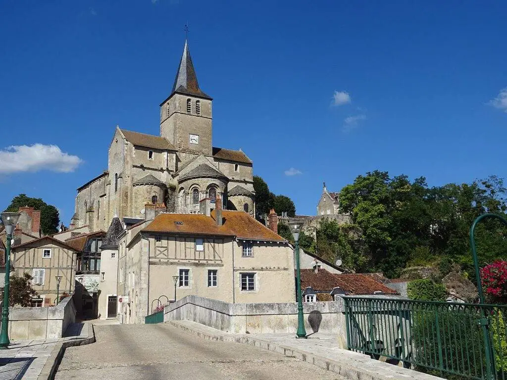 Église Montmorillon (Notre-dame)