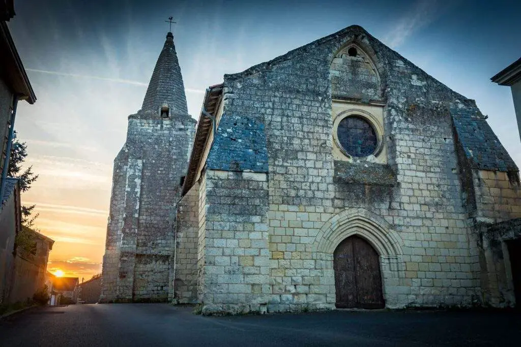 Église Mouterre-silly (Saint-maximin)