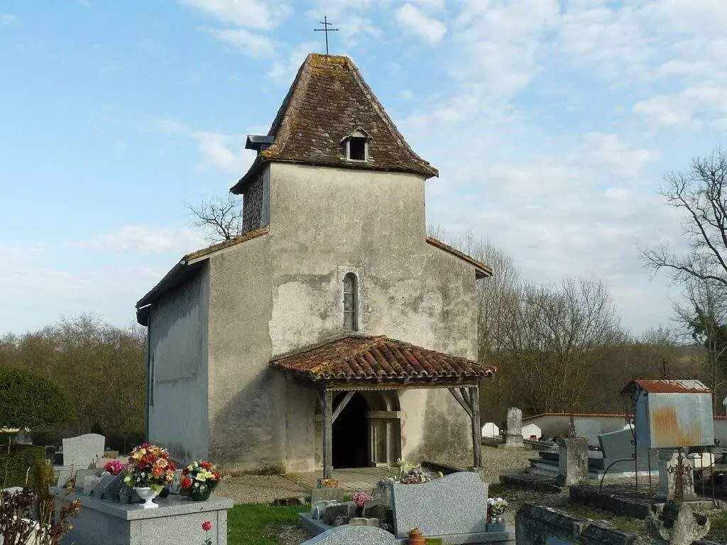Église Nabinaud: Saint-pierre