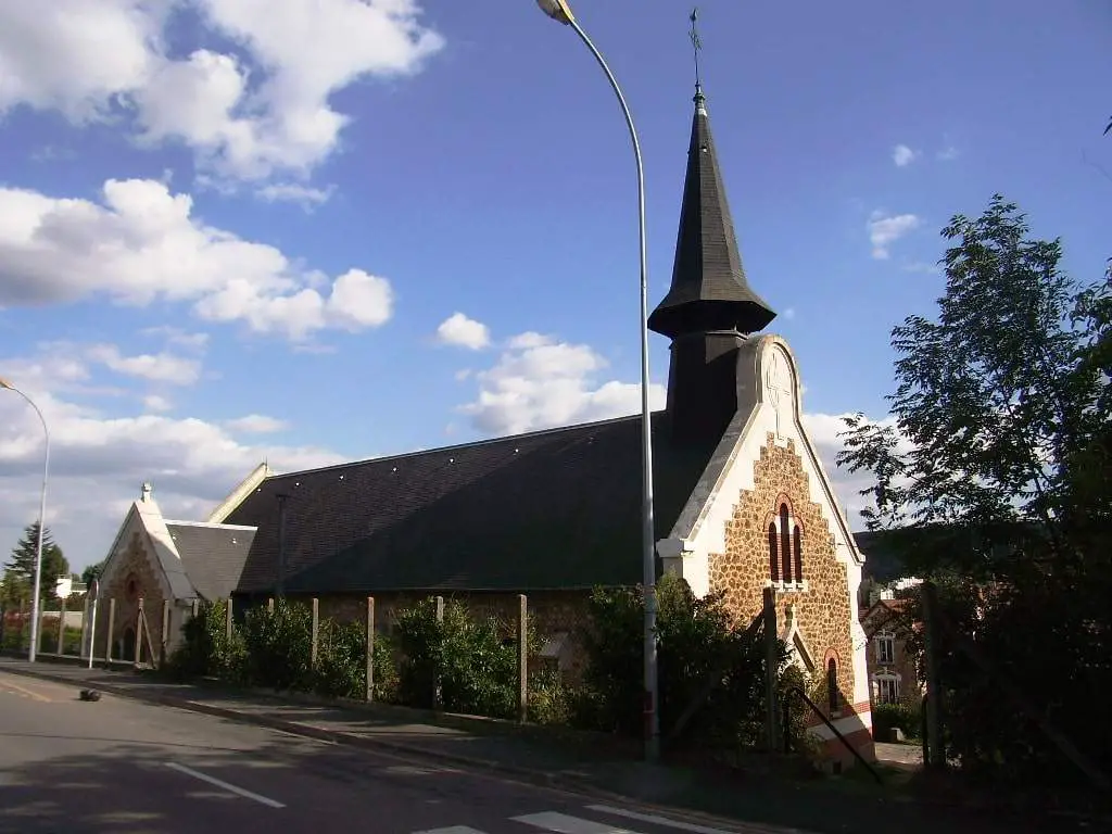 Église Nativité de La Très Sainte Vierge (Lozère)