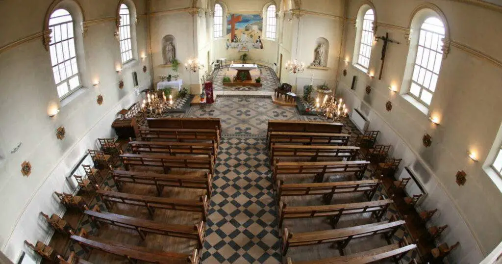 Église Nativité de La Vierge