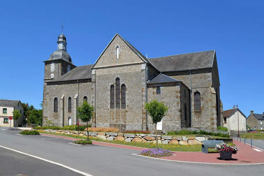 Église Notre Dame (Briouze)