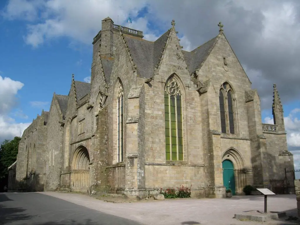 Église Notre Dame de Grande Puissance (Collégiale)